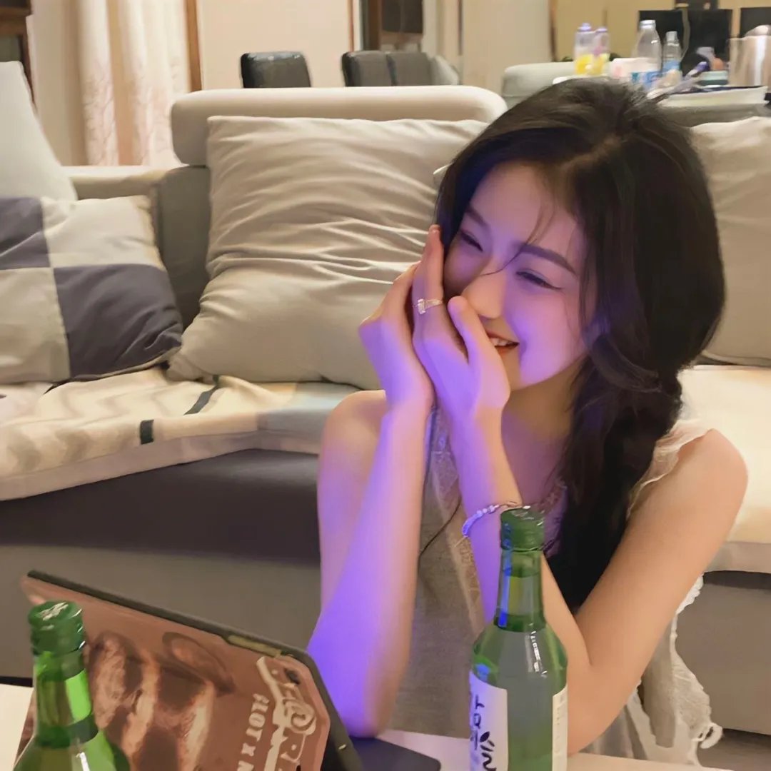 两对冤家一张床